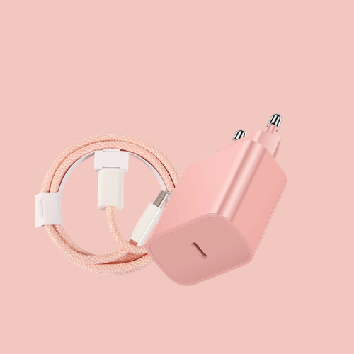 USB-C 20W PD Ladegerät mit Kabel — Schnell. Kompakt. Zuverlässig.